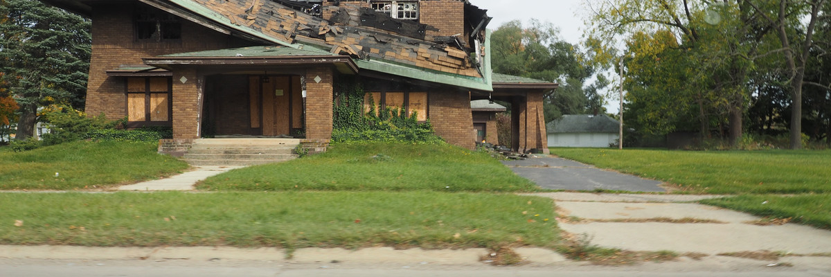 586 Pipestone Road, Benton Harbor